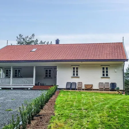 Preciosa Casa En * Grimstad (Aust-Agder)