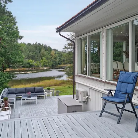 Cozy In Grimstad With House Sea View Holiday home Grimstad (Aust-Agder)